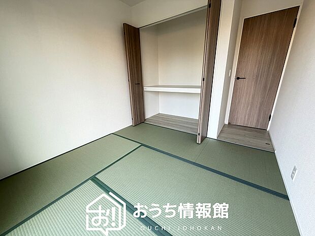 【現地写真(和室)】大壁仕様の新和室。くつろぎの空間です。