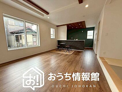 現地写真(リビング)