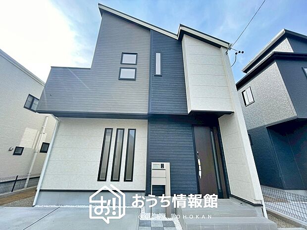 【現地写真（外観）【２号地】】軽くて火災に強い屋根材を採用し、地震時の建物への負担や揺れを軽減しています。