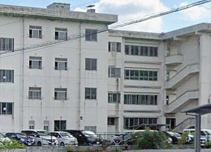 山県市立富岡小学校 1200ｍ(徒歩15分)