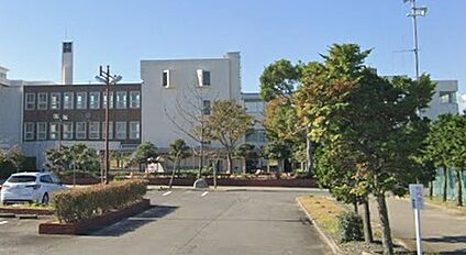 津市立朝陽中学校 1500ｍ(徒歩19分)