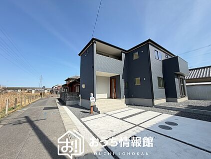 現地写真（前道含む外観）