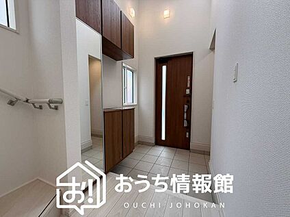 現地写真(玄関)