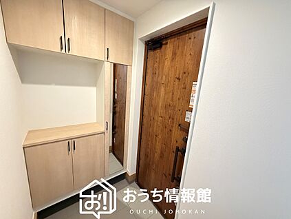 現地写真(玄関)