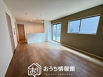 現地写真(リビング)