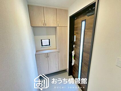 現地写真(玄関)