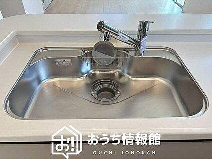 浄水器内臓型ハンドシャワー付シンク