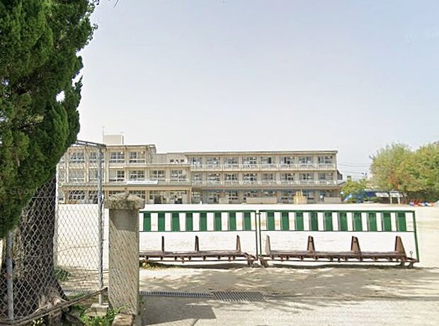 美濃加茂市立太田小学校(約1,800m)