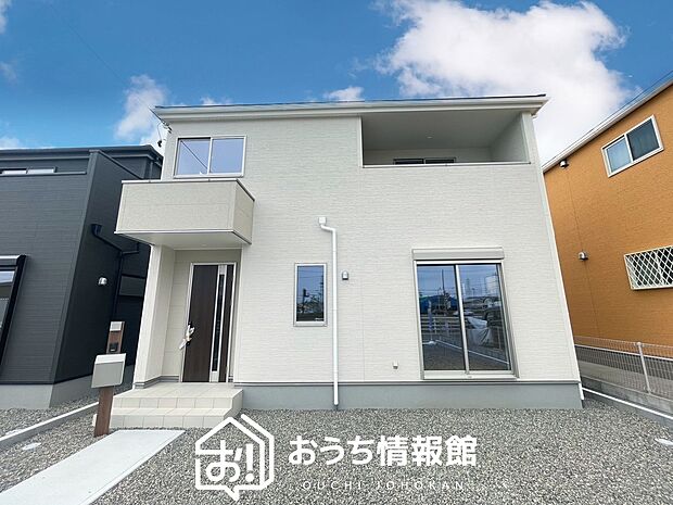 【現地写真（外観）【４号地】】健康被害に配慮したもっとも安全性の高い建材を採用し、シックハウス対策をしております。