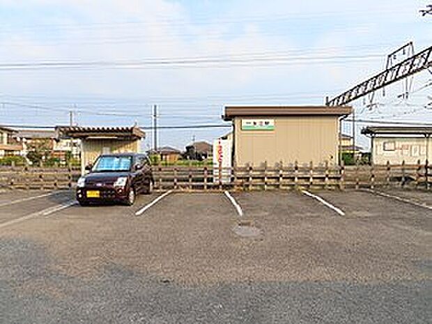 養老鉄道養老線「友江駅」（約2,300m）