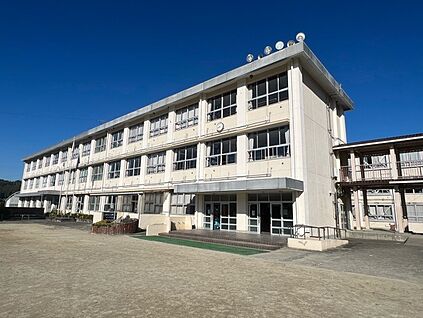 土岐市立妻木小学校 1100ｍ(徒歩14分)