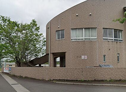 亀山市立亀山中学校 1600ｍ(徒歩20分)