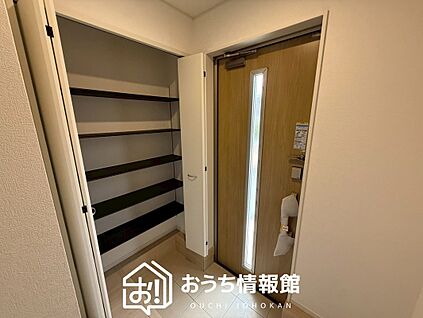 現地写真(玄関)