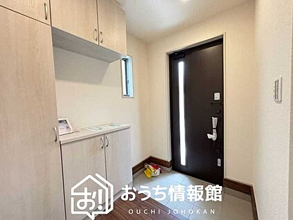 現地写真(玄関)