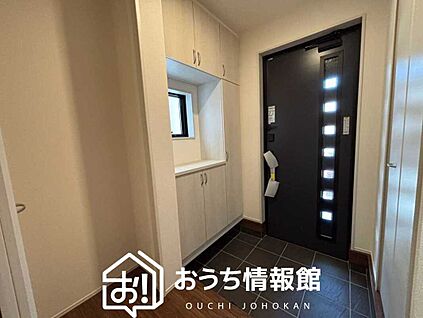 現地写真(玄関)