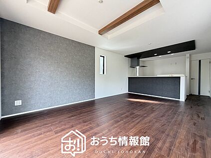 現地写真(リビング)