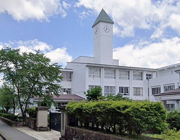恵那市立恵那東中学校(約2,400m)
