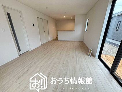 現地写真(リビング)