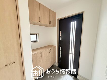現地写真(玄関)
