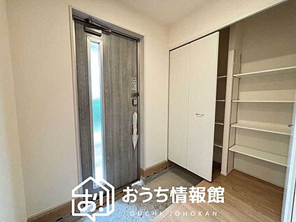 現地写真(玄関)