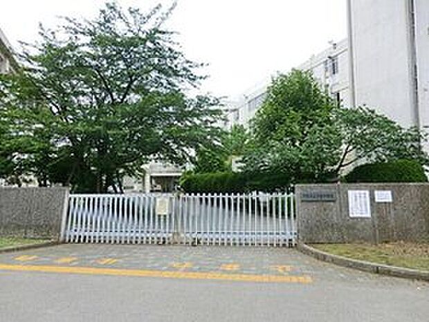 多摩市立多摩中学校(約1,700m)