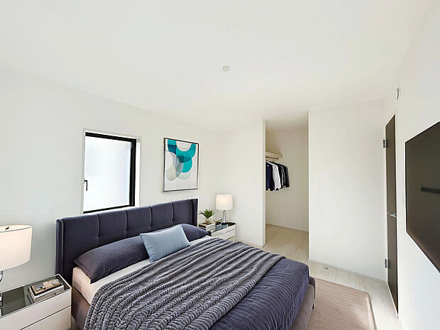 【【施工例：Room】】ウォークインクローゼットかシューズインクローゼットが付いたパントリー付き4LDKの高品質なZEH水準住宅を建築可能！