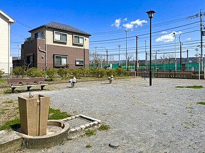 阿岐野公園 400ｍ(徒歩5分)