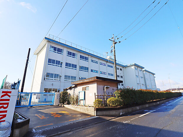 小平市立小平第六中学校(約130m)