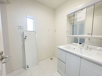 【施工例：Wash Room】