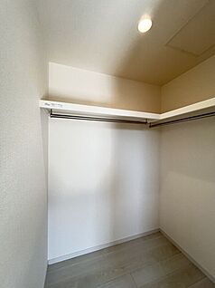 ウォークインクローゼット