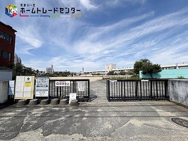 大和郡山市立郡山南小学校まで750m 徒歩10分♪