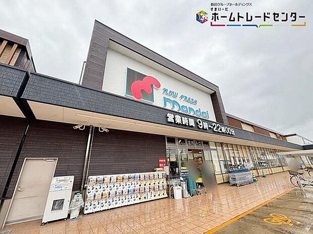 万代天理北店まで610m 徒歩8分♪