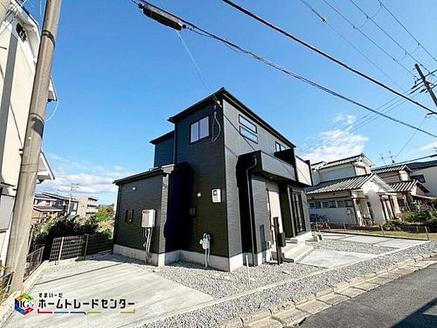 【現地外観写真】
気になった物件すぐにご見学対応可能です！平日・お仕事帰りなど、いつでもごご連絡ください♪即入居可♪すぐに新生活が始められます♪完成済です♪実物をじっくりチェックできます♪