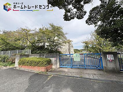 大和郡山市立矢田小学校 1670ｍ(徒歩21分)