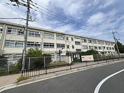 奈良市立鶴舞小学校 1100ｍ(徒歩14分)