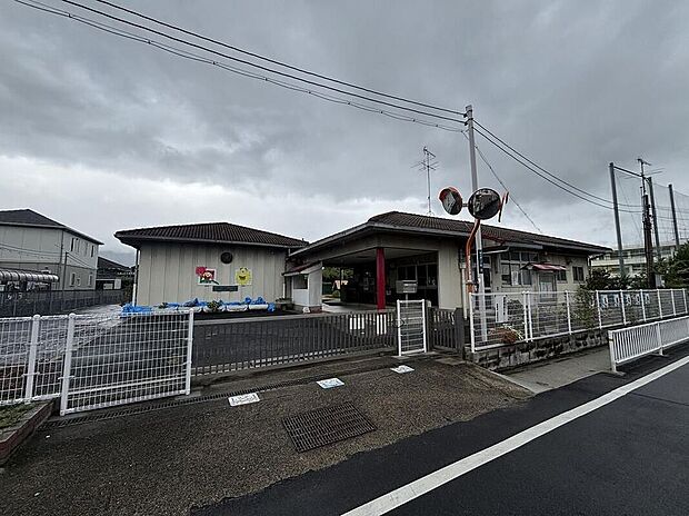大和高田市立浮孔西小学校付属幼稚園（約700m）