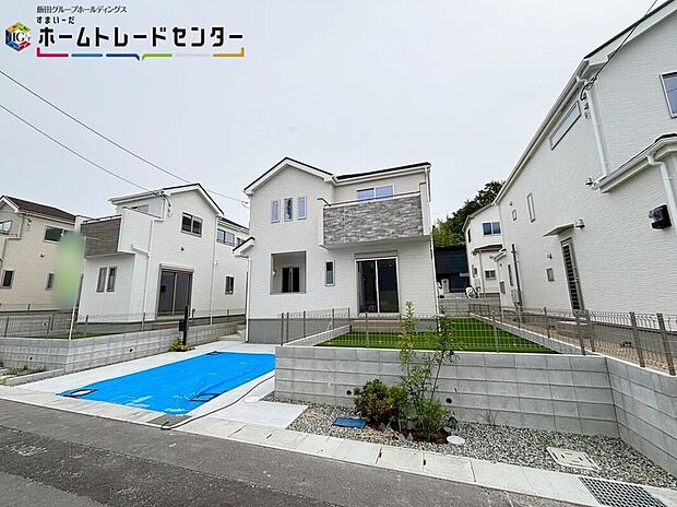 【現地外観写真】※N号棟　一戸建ての大きなメリットは、「自分の土地」を自由に使えること。好きなペットが飼えるほか、ガーデニングやＤＩＹ、車やバイクの手入れなど様々な趣味を楽しめます♪