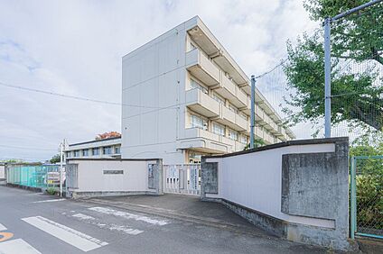 上尾市立上平北小学校 1520m