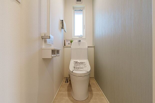 【トイレ】■6号地2階トイレ　6号地の2階トイレです。各階にトイレが設置されているので、朝の混み合う時間帯もスムーズです。