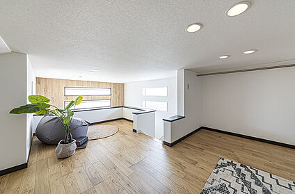 小屋裏収納（当社施工例）