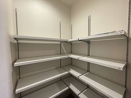 【シューズインクローゼット/1号棟】