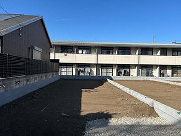 【現地写真】・1号地 土地面積：103.17m2(約31.20坪)
・2号地 土地面積：102.59m2(約31.03坪)
・3号地 土地面積：102.41m2(約30.97坪)