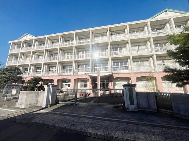 大分市立鶴崎中学校