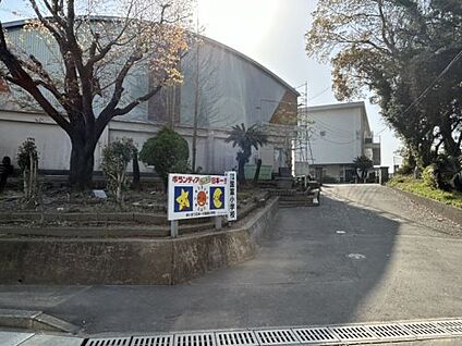 宮崎市立国富小学校 徒歩770m