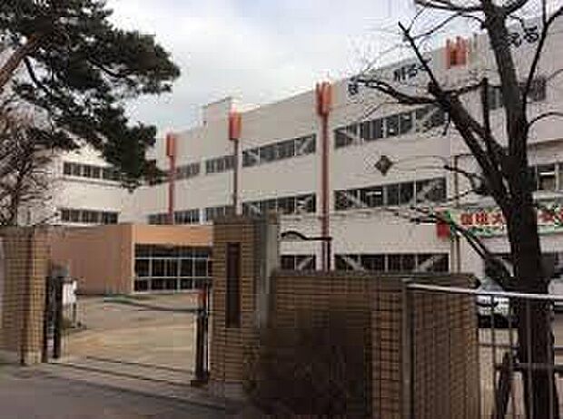 新座市立新座中学校(約1,700m)