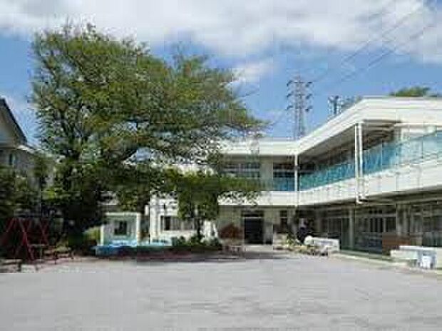 北大泉幼稚園(約700m)