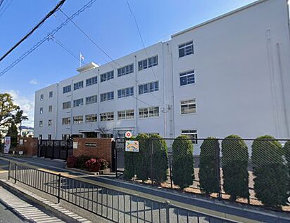 高槻市立第四中学校 1500m(21分)