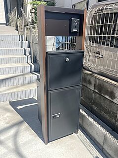 宅配ボックス付き機能門柱
