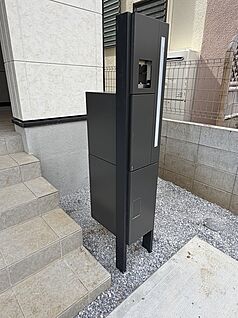 宅配ボックス付き機能門柱