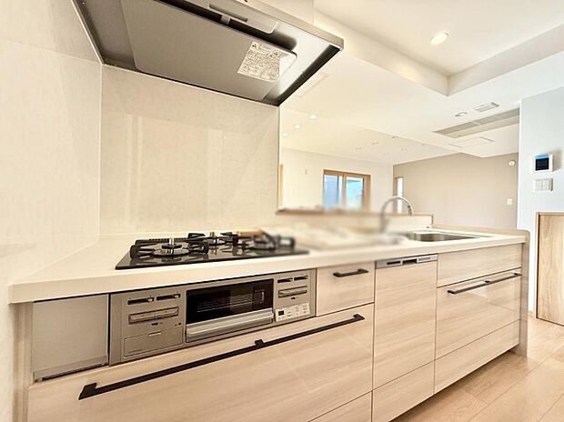 ■家族の絆を深める、温もりのあるキッチン